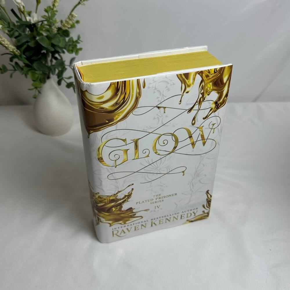 Glow Raven Kennedy Deluxe Digitally Signed Sprayed Edges HC Plated Prisoner